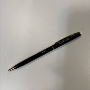 CHANEL  beauty gift Ballpoint pen